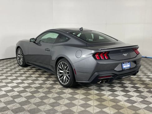 New 2025 Ford Mustang Premium image 5