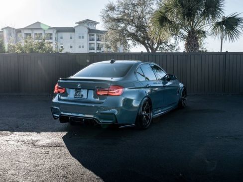 Used 2018 BMW M3 image 3