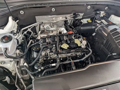 Used 2024 Volkswagen Atlas SE image 27