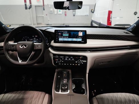 Used 2026 INFINITI QX60 Autograph w/ Dark Cargo Package image 17