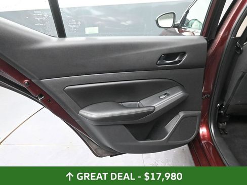 Used 2024 Nissan Altima 2.5 SV image 27