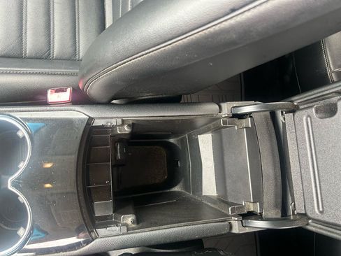 Used 2016 Ford Edge SEL w/ Equipment Group 201A AWD/4WD image 26