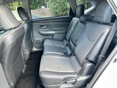 Used 2012 Toyota Prius V Two image 29