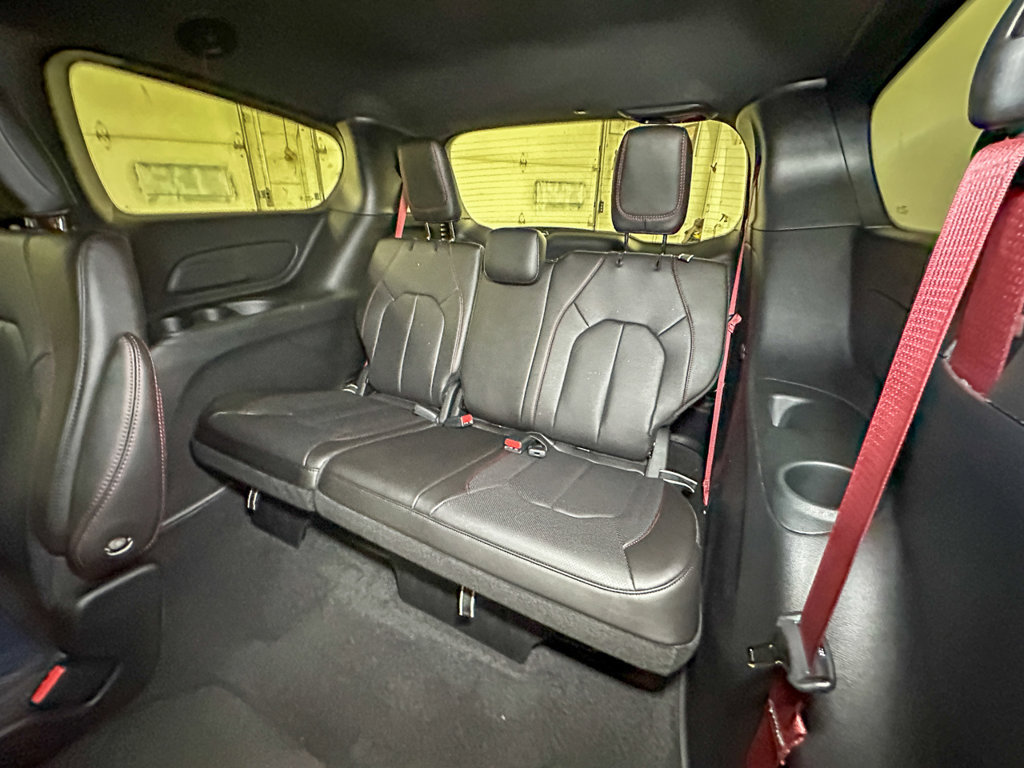 New 2027 Chrysler Pacifica Select AWD/4WD image 25