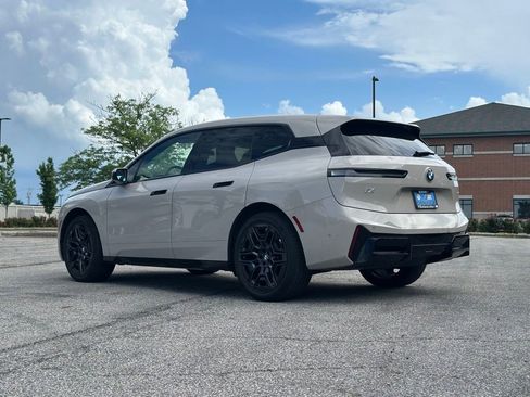 New 2026 BMW iX xDrive60 w/ M Sport Package AWD/4WD image 5