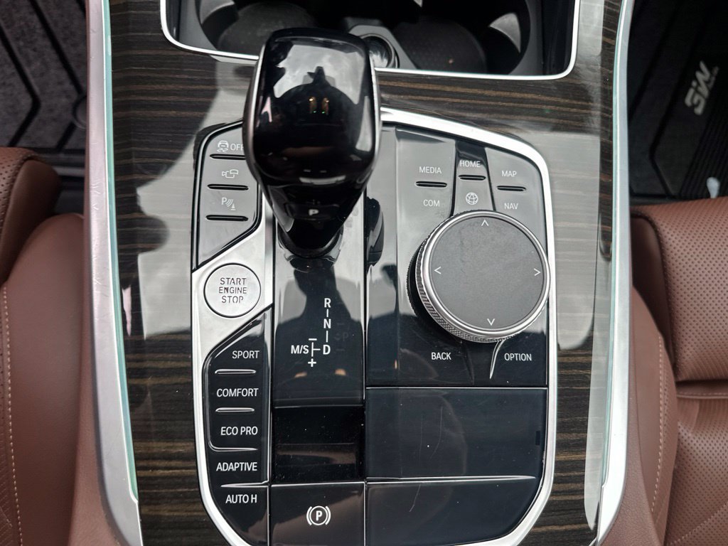 Used 2023 BMW X5 sDrive40i w/ Climate Comfort Package RWD image 25