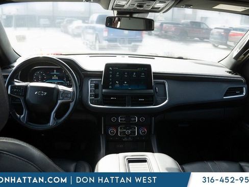 Used 2023 Chevrolet Suburban RST w/ Luxury Package image 4