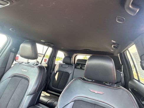 Used 2022 Jeep Grand Cherokee Trailhawk AWD/4WD image 21