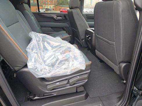 New 2026 GMC Yukon XL AT4 image 11