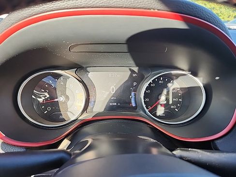 Used 2018 Jeep Compass Trailhawk AWD/4WD image 15
