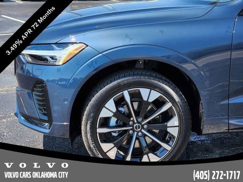 Used 2026 Volvo XC60 B5 Plus w/ Protection Package Premier image 6