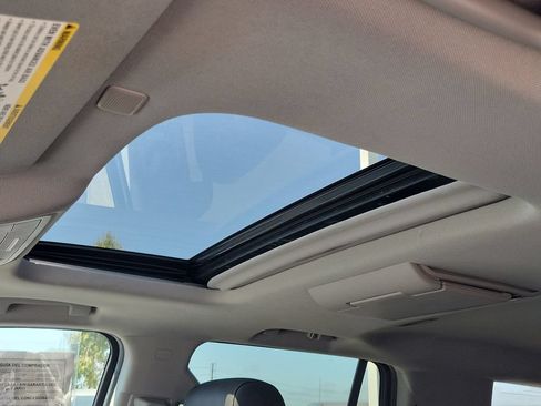 Used 2019 Chevrolet Tahoe LT RWD image 18