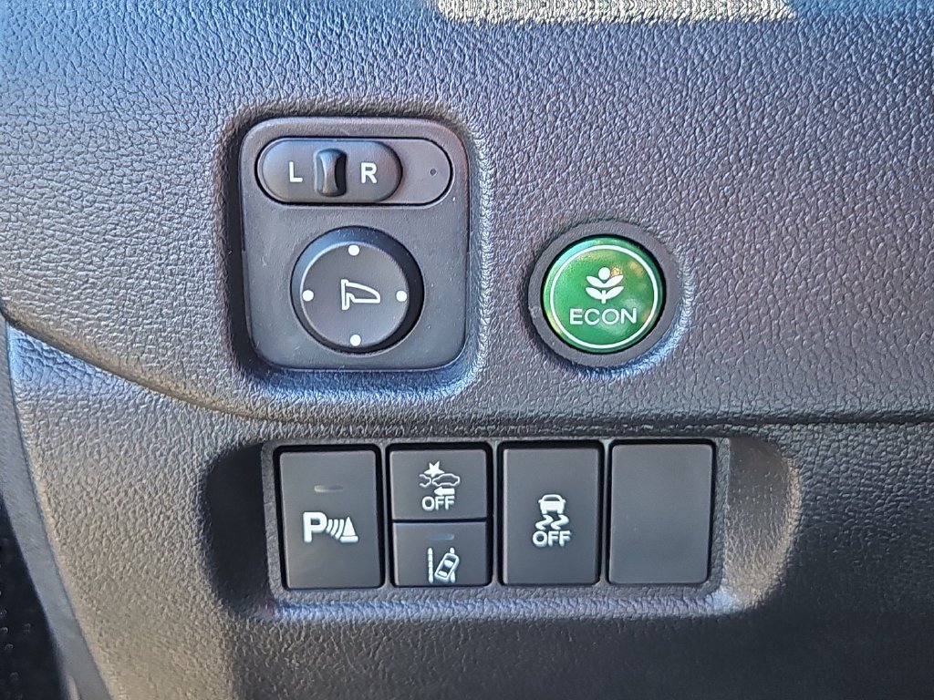 Used 2025 Honda Passport EX-L image 17
