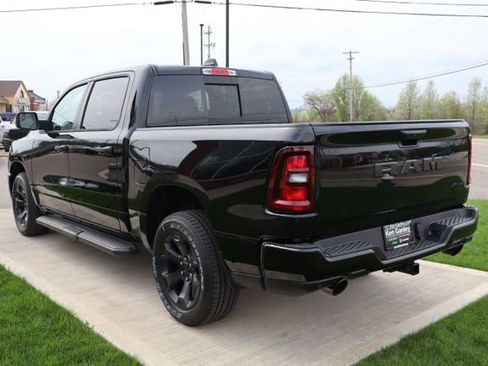 New 2026 RAM 1500 Express AWD/4WD image 26