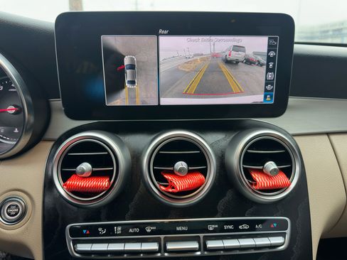 Used 2020 Mercedes-Benz C 300 4MATIC Sedan image 29