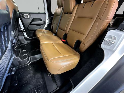 Used 2020 Jeep Wrangler Unlimited Rubicon AWD/4WD image 20