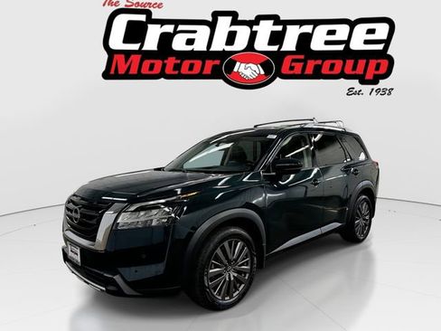 Certified 2023 Nissan Pathfinder SL w/ SL Premium Package image 1