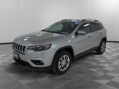 Used 2021 Jeep Cherokee Latitude Plus image 7