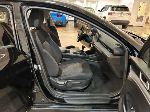 Used 2025 Kia K5 LXS image 35