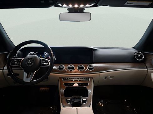 Used 2020 Mercedes-Benz E 450 4MATIC Sedan image 15