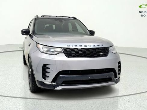 Used 2023 Land Rover Discovery S R-Dynamic AWD/4WD image 2