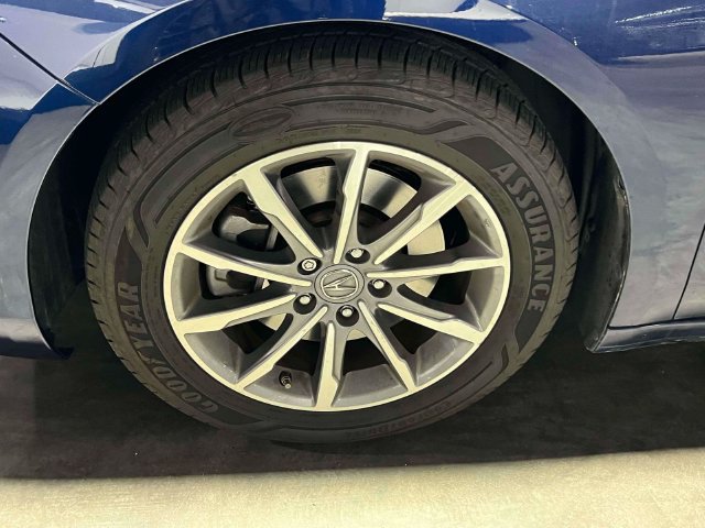 Used 2020 Acura TLX w/ Technology Package FWD image 4