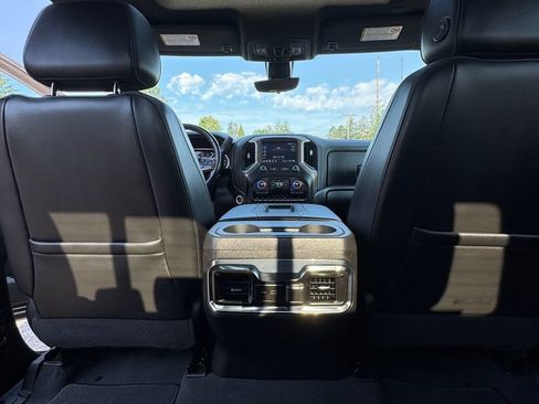 Used 2022 Chevrolet Silverado 3500 High Country w/ Technology Package AWD/4WD image 28