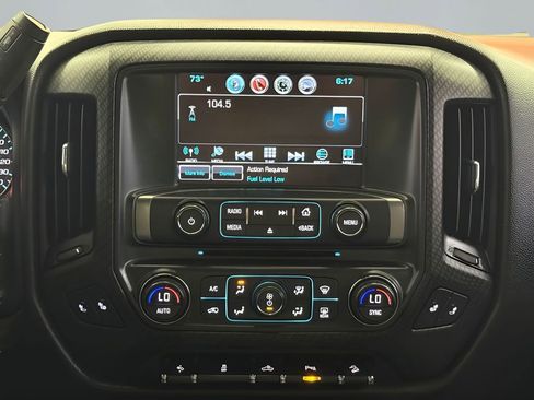 Used 2018 Chevrolet Silverado 1500 LT w/ All Star Edition image 27