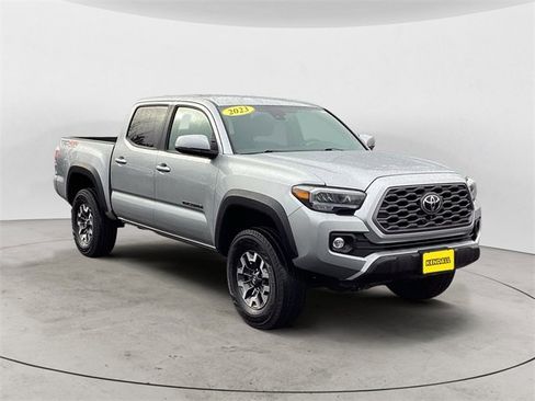 Certified 2023 Toyota Tacoma TRD Off-Road image 7