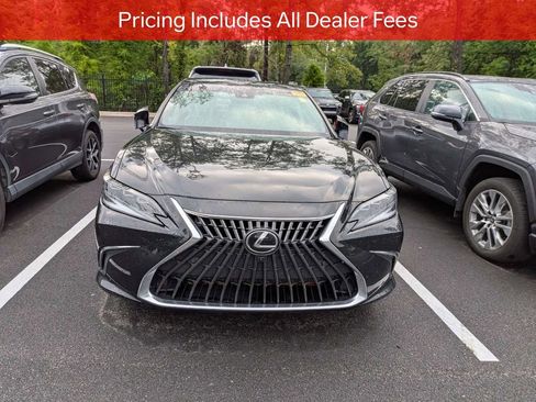 Used 2024 Lexus ES 350 Ultra Luxury w/ Accessory Package (Z2) FWD image 2
