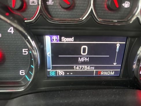 Used 2015 Chevrolet Silverado 1500 LT w/ LT Convenience Package image 9