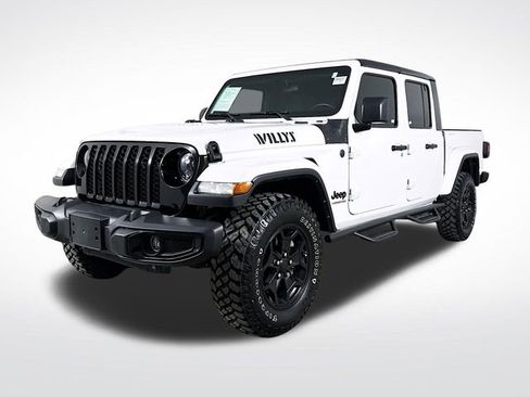 Used 2022 Jeep Gladiator Willys image 3