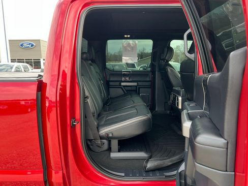 Used 2022 Ford F250 Platinum w/ FX4 Off-Road Package image 19