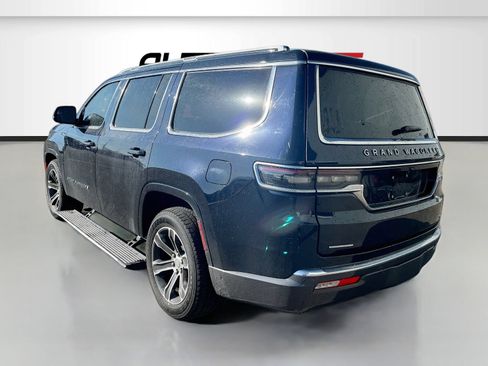 Used 2022 Jeep Grand Wagoneer Series I AWD/4WD image 5