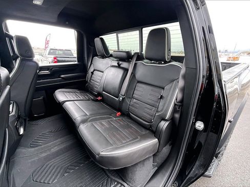 Used 2025 GMC Sierra 2500 AT4X w/ AT4X AEV Edition image 27