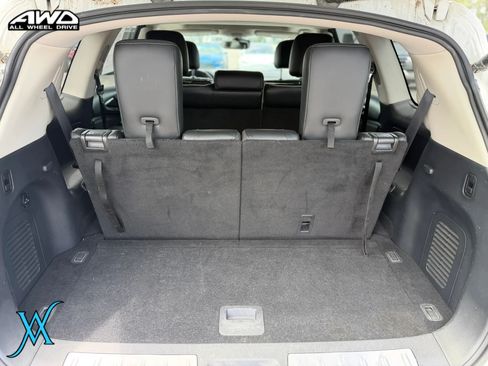 Used 2019 INFINITI QX60 Pure AWD/4WD image 38