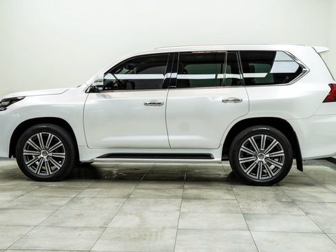 Used 2018 Lexus LX 570 4WD image 8