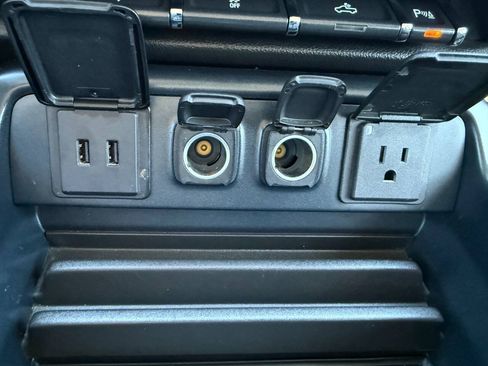 Used 2016 Chevrolet Silverado 1500 LTZ w/ LTZ Plus Package AWD/4WD image 45