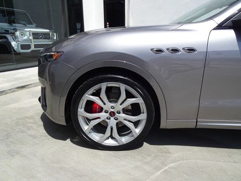 Used 2021 Maserati Levante GranSport AWD/4WD image 10