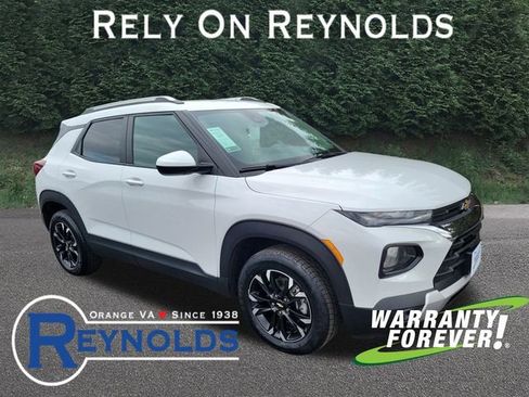 Used 2023 Chevrolet TrailBlazer LT w/ Convenience Package image 1