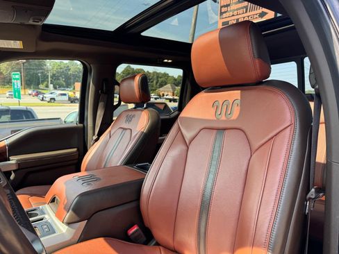 Used 2019 Ford F150 King Ranch w/ Equipment Group 601A Luxury AWD/4WD image 17