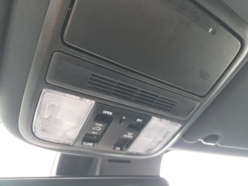 Used 2023 Honda Passport EX-L image 19