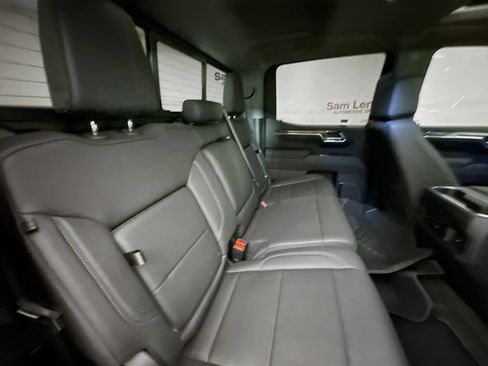Used 2025 Chevrolet Silverado 1500 LT Trail Boss w/ Convenience Package II AWD/4WD image 29