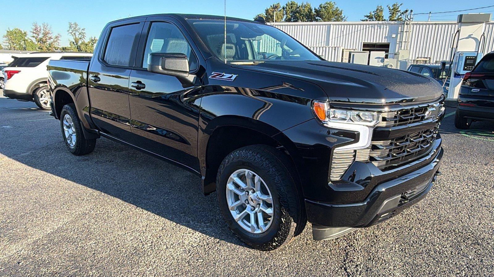 New 2026 Chevrolet Silverado 1500 RST w/ Convenience Package II AWD/4WD image 6