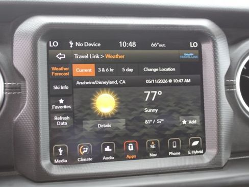 Used 2022 Jeep Wrangler Unlimited Sahara w/ Cold Weather Group AWD/4WD image 25