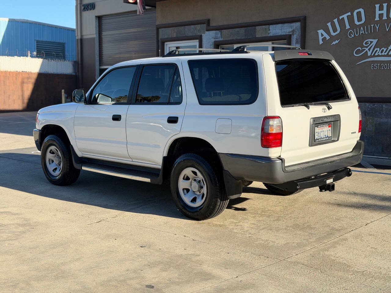 Used 1998 Toyota 4Runner 2WD w/ Upgrade Pkg image 9