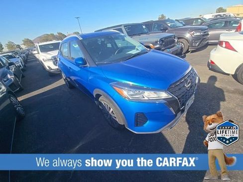 Used 2024 Nissan Kicks SV FWD image 2