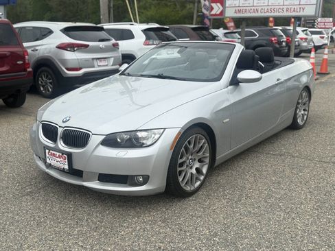 Used 2008 BMW 328i Convertible RWD image 3