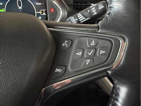 Used 2019 Chevrolet Bolt LT image 18