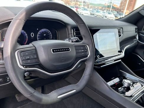Used 2022 Jeep Wagoneer Series I image 12